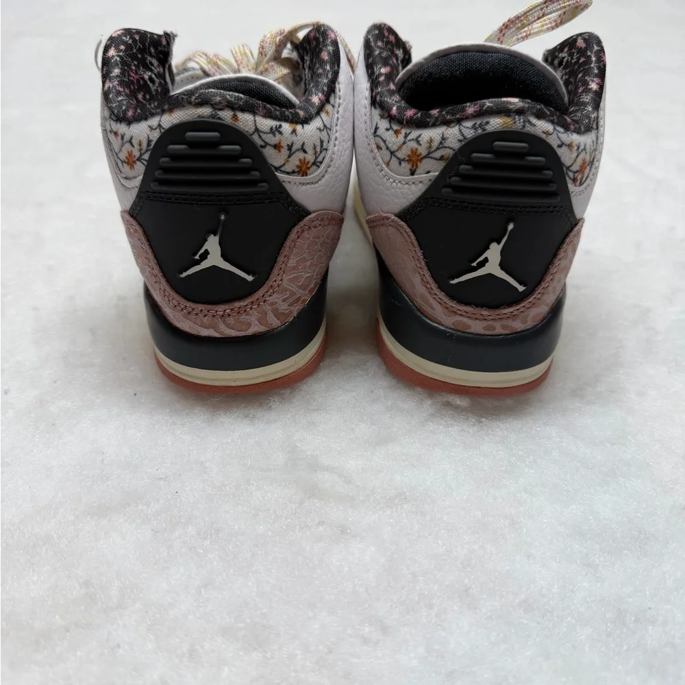 Nike Air Jordan 3 Retro Vintage Floral Youth Mid Shoes Size 1Y - Picture 7 of 9